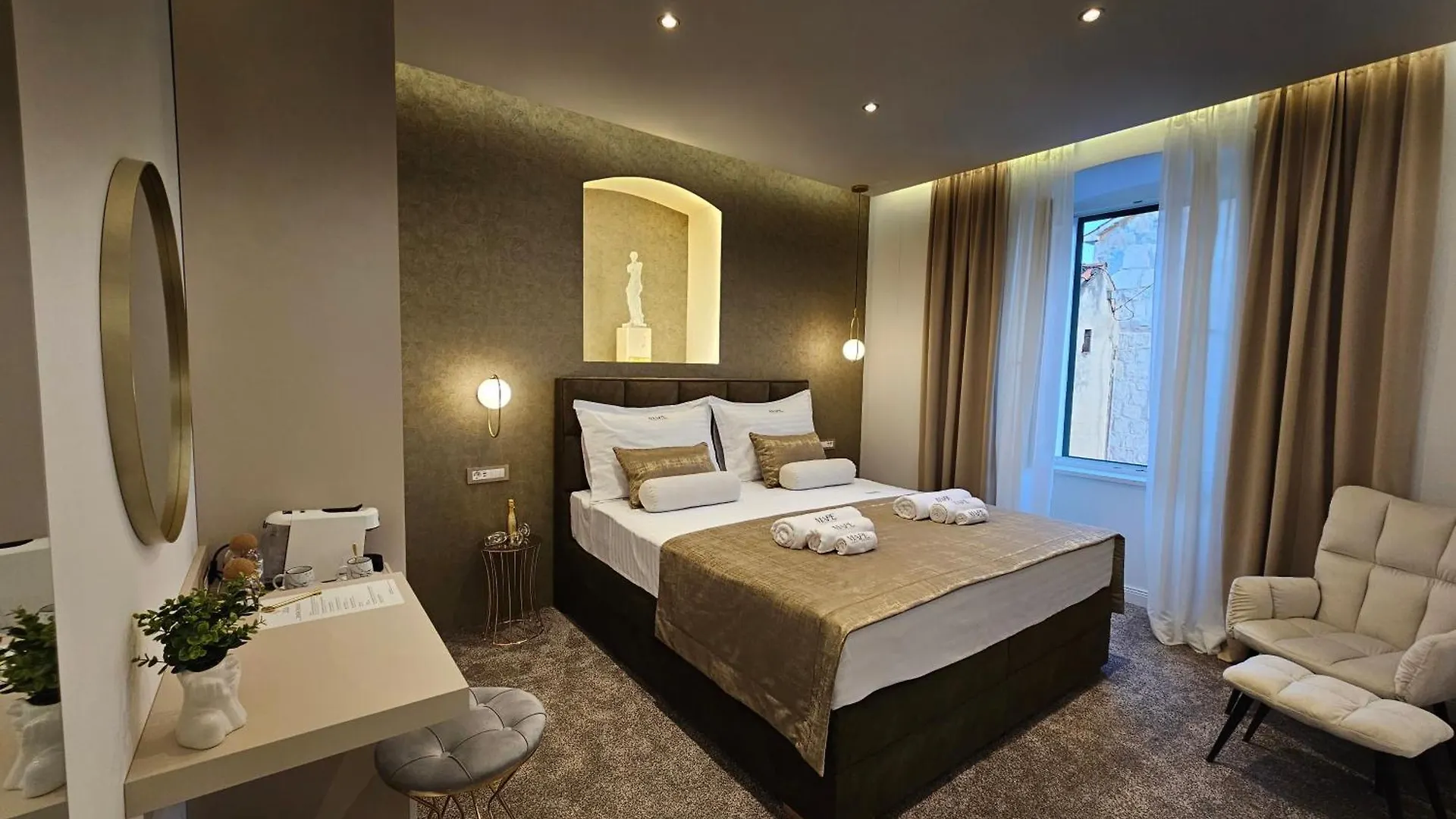 Ma Pe Luxury Rooms Split