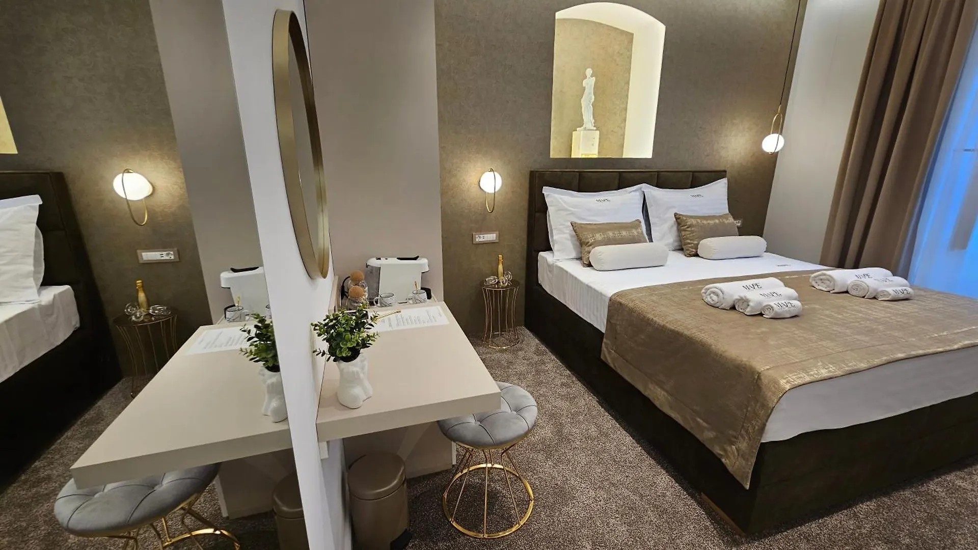 Ma Pe Luxury Rooms Split 4*,